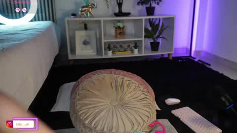 Sofia online show from April 10, 1:16 pm