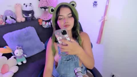 Lilly  online show from January 12, 3:23 am