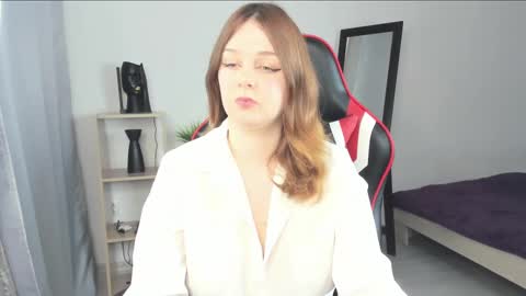 Lilly online show from February 10, 2:52 am