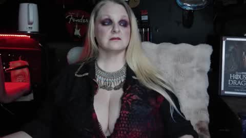 Lillyth Eden online show from January 7, 6:27 am