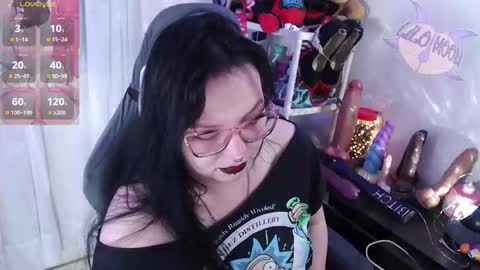 Snapshot of lilomoon69 chatting on September 15, 1:55 pm Lilo online show from September 15, 1:55 pm