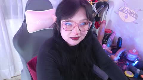 Snapshot of lilomoon69 chatting on October 5, 12:58 pm Lilo online show from October 5, 12:58 pm