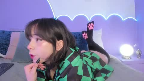 Lilou online show from February 19, 2:23 pm