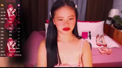 Snapshot of lilsweet_marie chatting on May 23, 2:54 pm Lilsweet marie online show from May 23, 2:54 pm