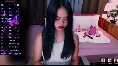 Snapshot of lilsweet_marie chatting on June 11, 3:54 pm Lilsweet marie online show from June 11, 3:54 pm