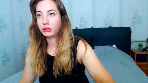 Snapshot of lilu_cute25 chatting on June 9, 7:14 pm lilu_cute25 online show from June 9, 7:14 pm