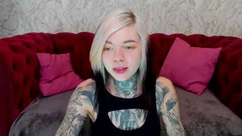 Little slave Kayden online show from January 15, 11:00 am