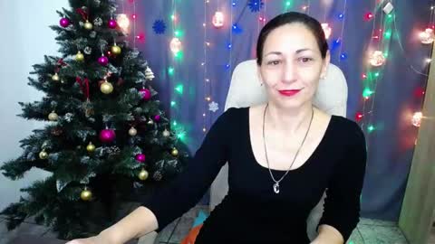 lilugrants online show from December 20, 7:39 pm