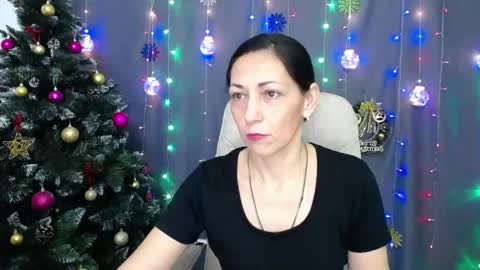 lilugrants online show from December 28, 7:11 pm