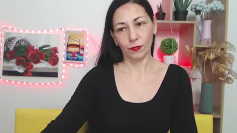 lilugrants online show from January 18, 2:03 am