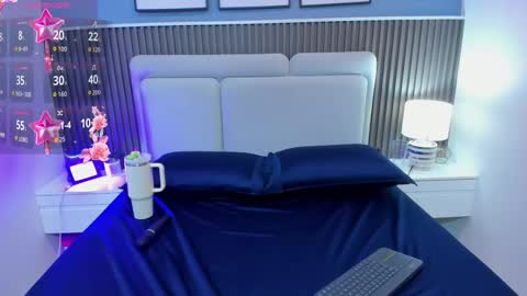  lily  online show from September 21, 9:22 am