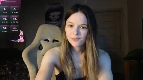 lily_and_jake online show from May 22, 9:59 am