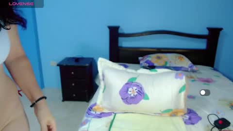 LILYB online show from March 15, 7:42 pm