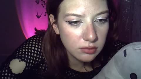 lily_ember online show from October 24, 10:28 pm