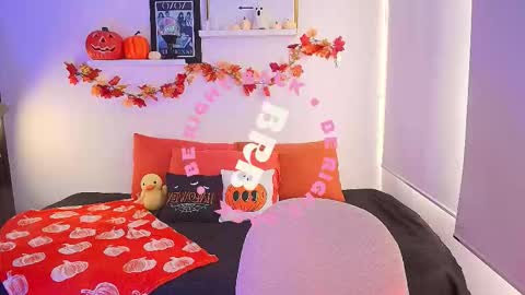 just lily online show from October 29, 9:38 pm