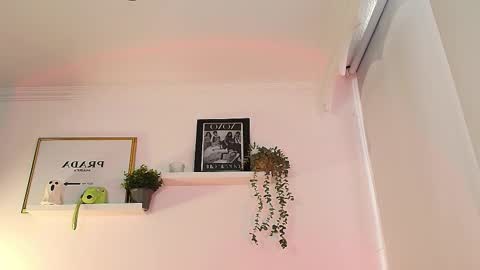 just lily online show from November 9, 8:29 pm