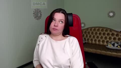 Lily online show from March 10, 6:49 am