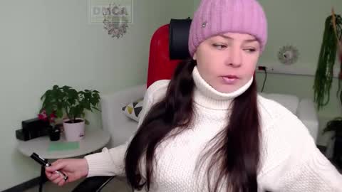 Lily online show from October 21, 5:08 am