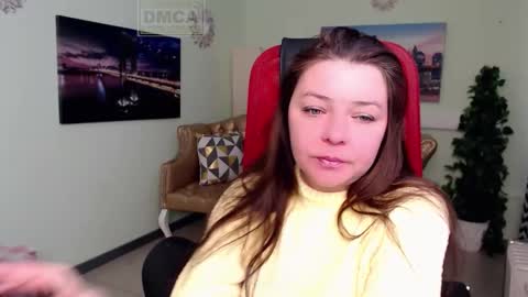 Snapshot of lily_flower7_ chatting on March 3, 5:02 am Lily online show from March 3, 5:02 am