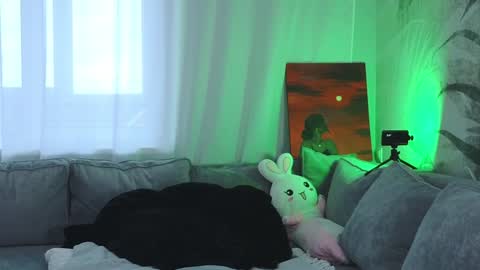 Lily online show from January 19, 10:06 am