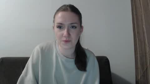 lily_love_x online show from March 7, 2:15 am