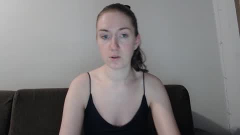 lily_love_x online show from November 23, 2:33 am