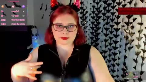 Snapshot of lily_lu_one chatting on October 27, 12:26 am Elina  online show from October 27, 12:26 am