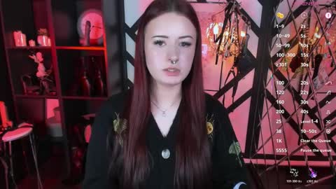 Lily online show from March 29, 2:50 pm