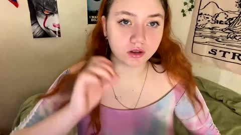 Alice online show from December 4, 1:09 pm