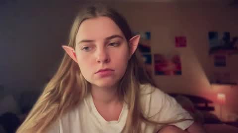 Lily online show from October 27, 4:55 pm