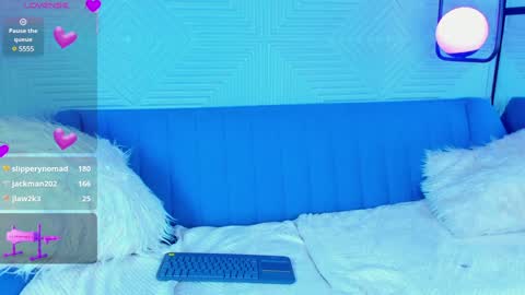 lily_waist online show from January 18, 10:17 pm