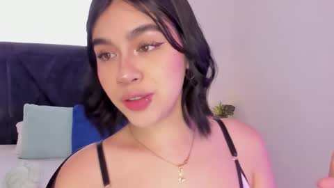 LilyWoodz online show from January 13, 7:19 pm