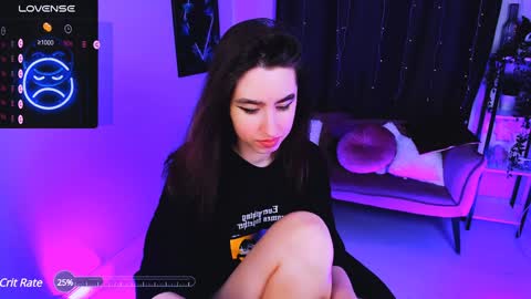 Snapshot of lily_xbaby chatting on December 8, 8:20 am LILY online show from December 8, 8:20 am