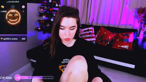 Snapshot of lily_xbaby chatting on December 28, 2:42 pm LILY online show from December 28, 2:42 pm