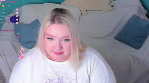 Lily online show from January 31, 6:14 pm