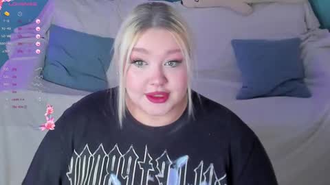 Lily online show from February 24, 9:52 pm