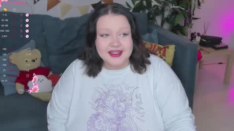 Lily online show from October 4, 8:40 pm