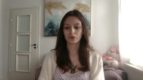 lilycandy_ online show from February 27, 9:53 am