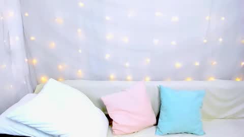 lilydavisss online show from December 17, 3:01 am