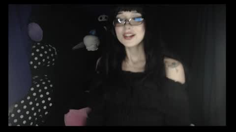 Snapshot of lilyimp chatting on September 14, 1:49 am LUka online show from September 14, 1:49 am