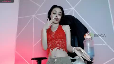 Snapshot of lilylouisee_ chatting on July 12, 9:00 am Liliana louise online show from July 12, 9:00 am
