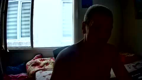 Snapshot of lilylovelyman50 chatting on July 28, 2:35 pm lilylovelyman50 online show from July 28, 2:35 pm