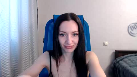 Snapshot of lilymellow chatting on December 27, 4:04 am Lily online show from December 27, 4:04 am