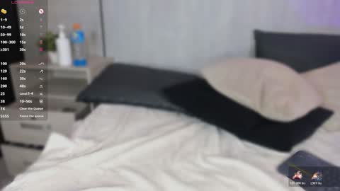   online show from April 16, 9:39 pm