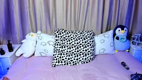 Lilian online show from February 7, 7:07 am