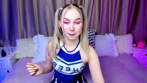 Lilian online show from October 13, 4:23 am