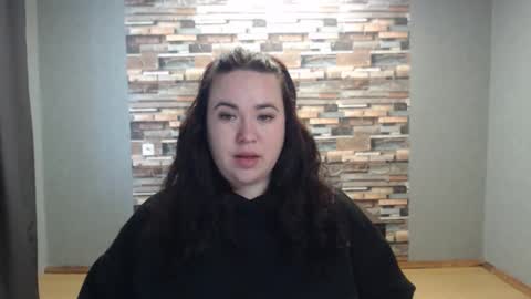 busty princess online show from February 14, 7:05 am