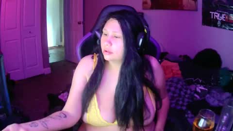 Snapshot of limboxxx30 chatting on July 4, 9:43 pm limboxxx30 online show from July 4, 9:43 pm