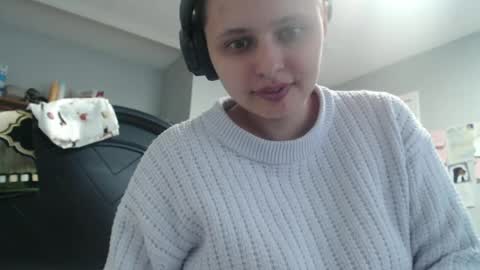 Snapshot of liminaldoll chatting on June 25, 9:30 pm Liminal online show from June 25, 9:30 pm