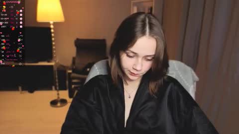 Scarlet online show from March 10, 5:07 pm